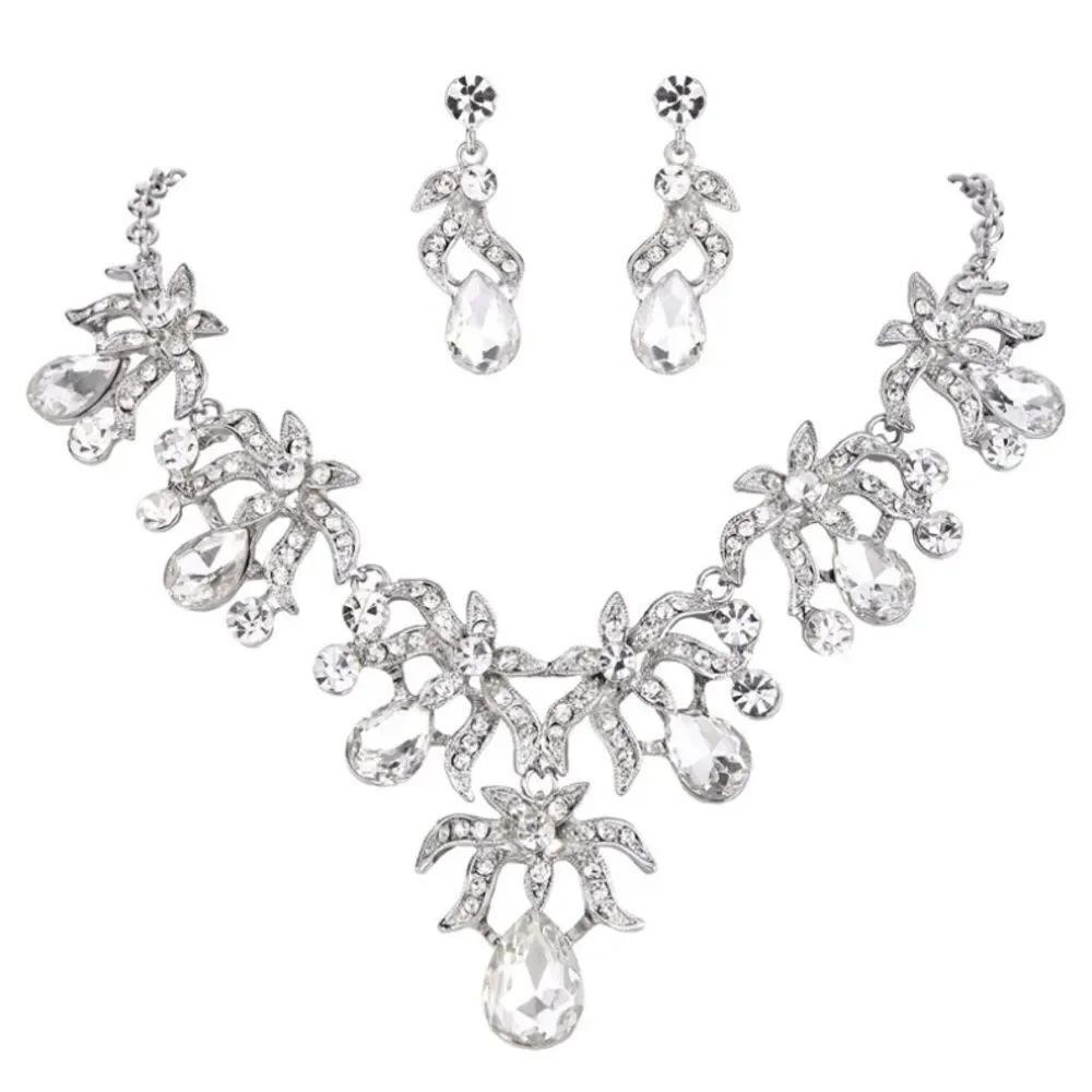 Silver and White Diamond Austrian Crystal Lily Flower Necklace and Earrings Set